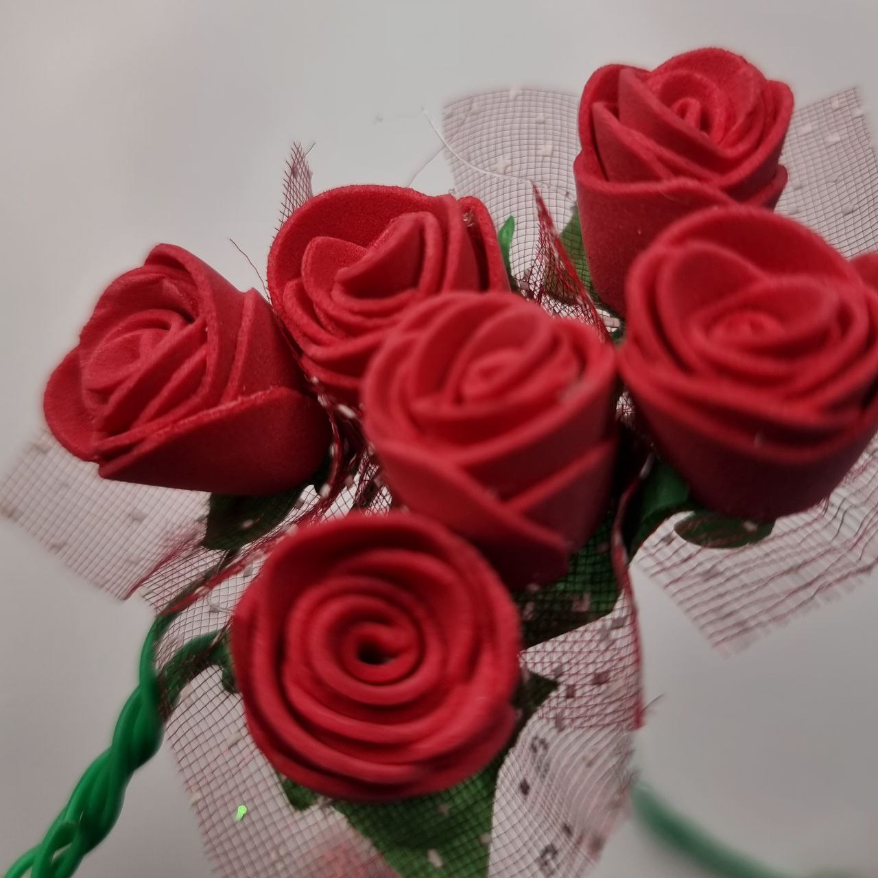 گل رز فومی
