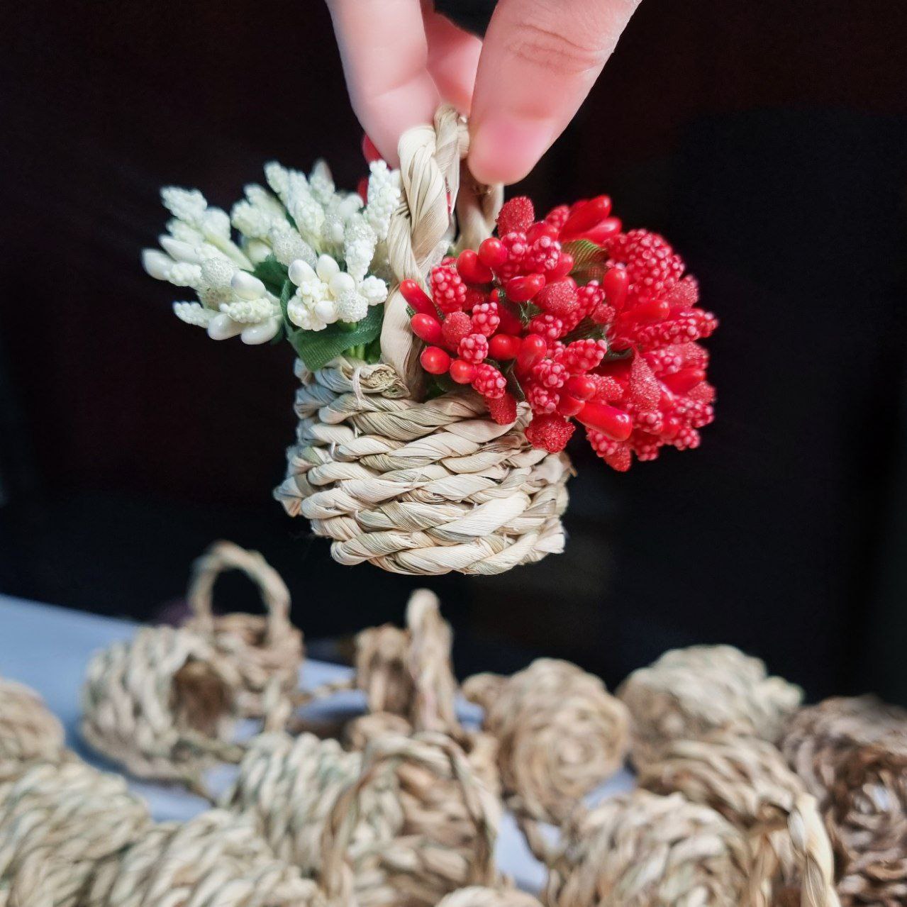 سبد حصیری